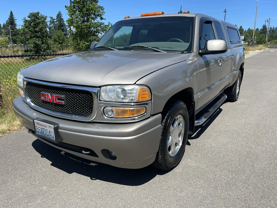 2002 GMC Sierra 2nd Gen - Image 6 of 31