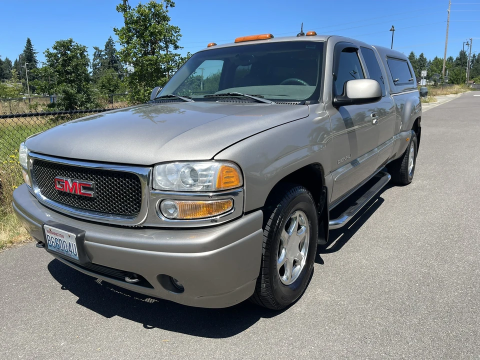 2002 GMC Sierra 2nd Gen - Image 7 of 31