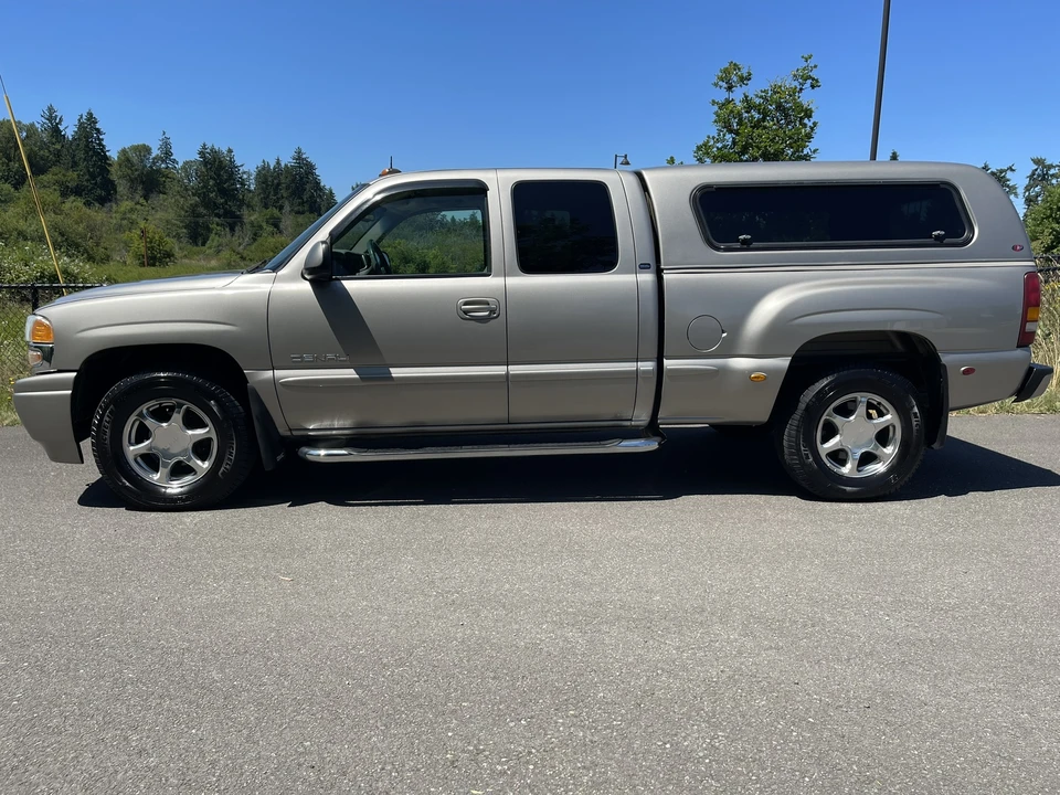 2002 GMC Sierra 2nd Gen - Image 12 of 31