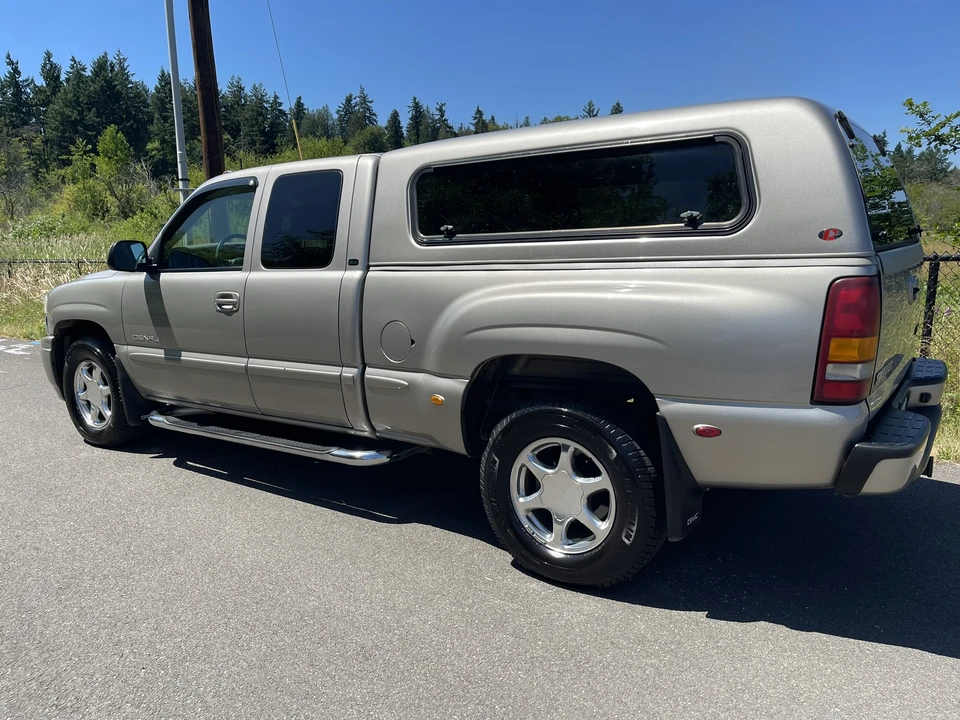 2002 GMC Sierra 2nd Gen - Image 15 of 31