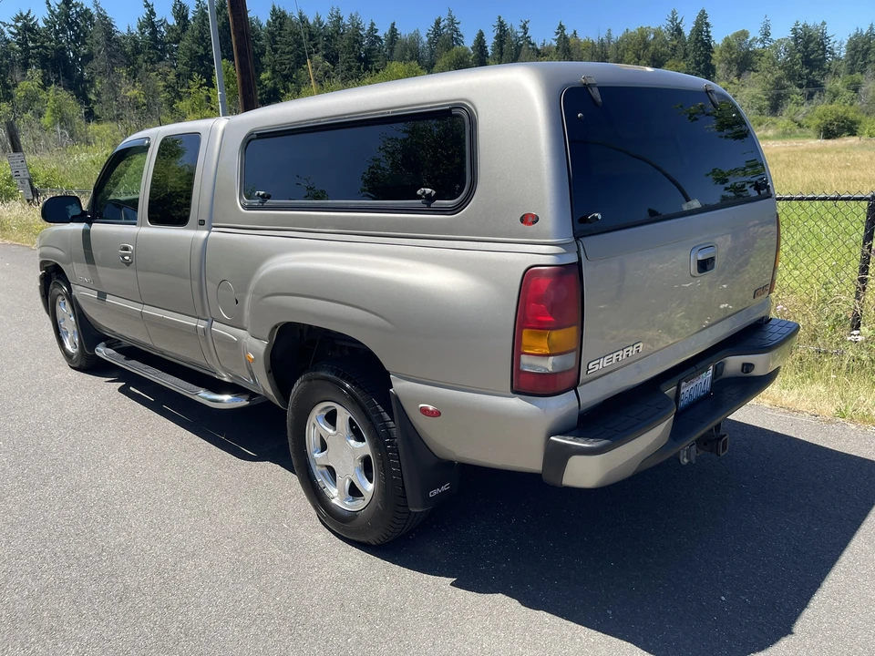 2002 GMC Sierra 2nd Gen - Image 18 of 31