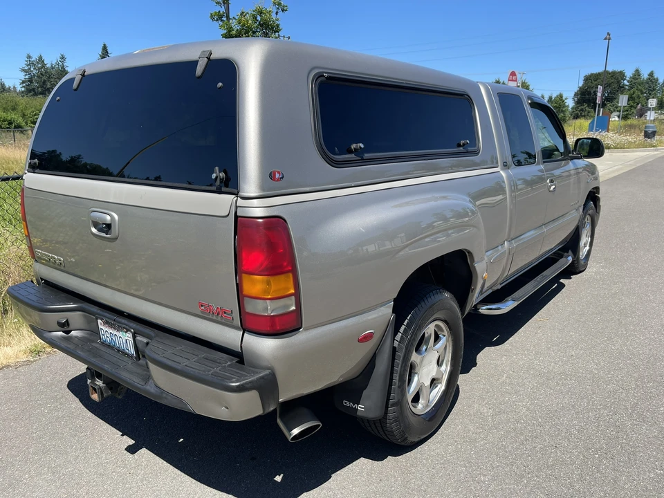 2002 GMC Sierra 2nd Gen - Image 25 of 31