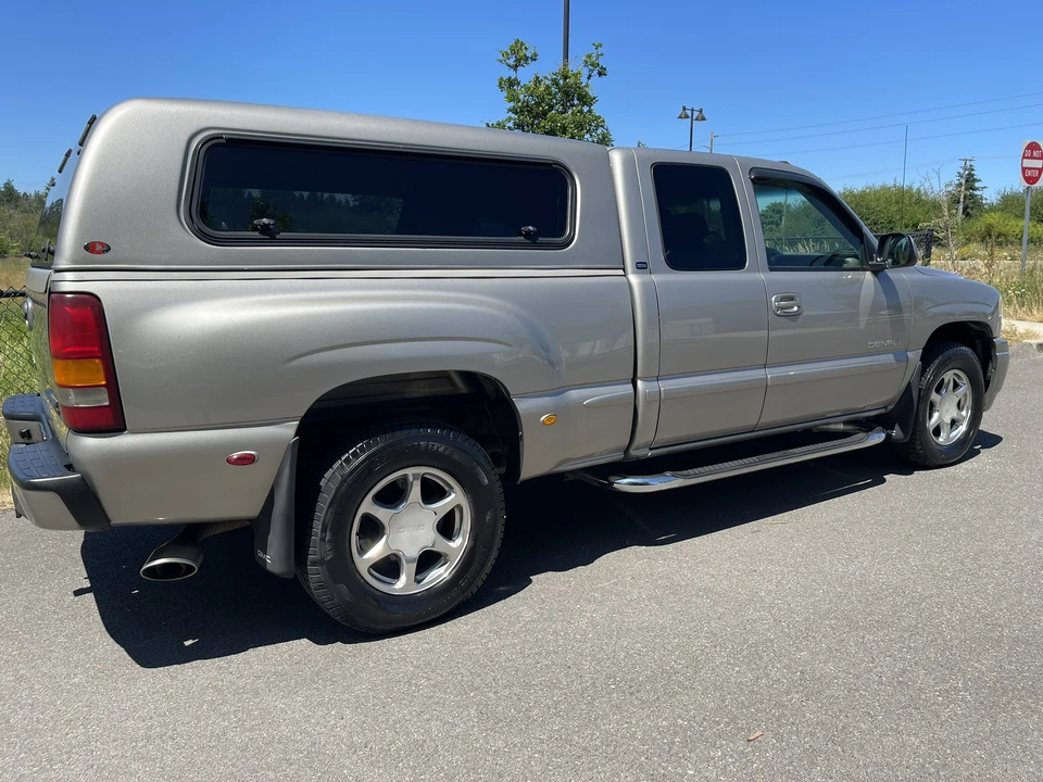 2002 GMC Sierra 2nd Gen - Image 28 of 31