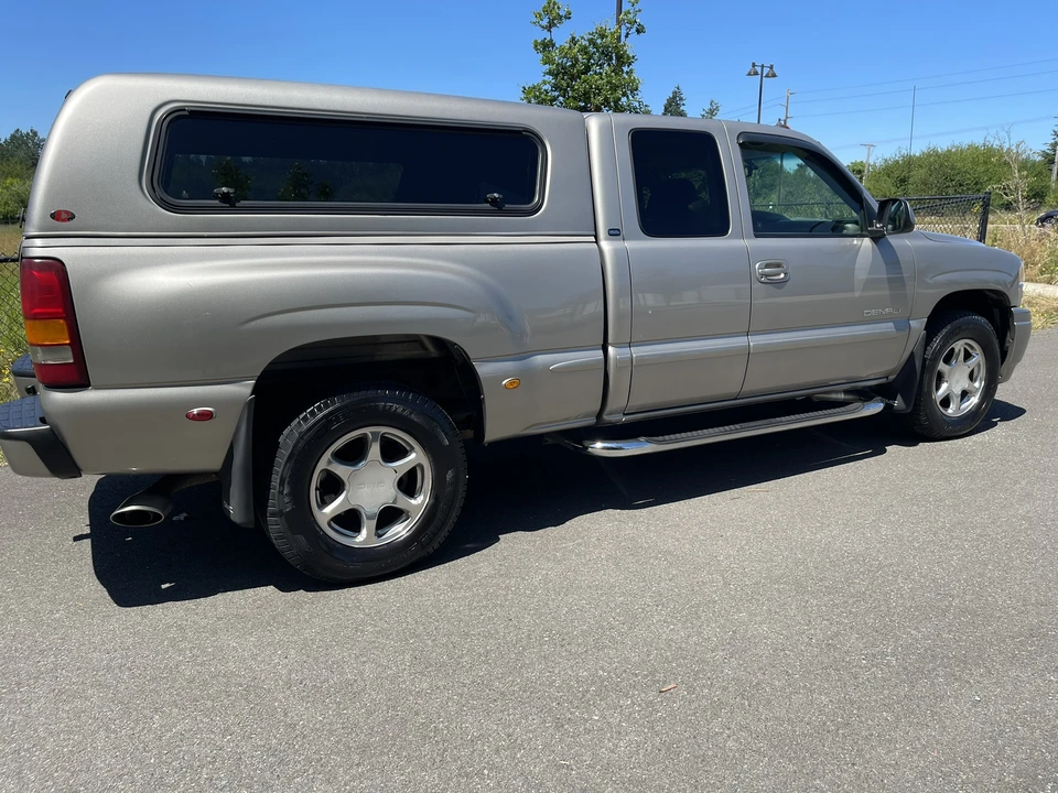 2002 GMC Sierra 2nd Gen - Image 29 of 31