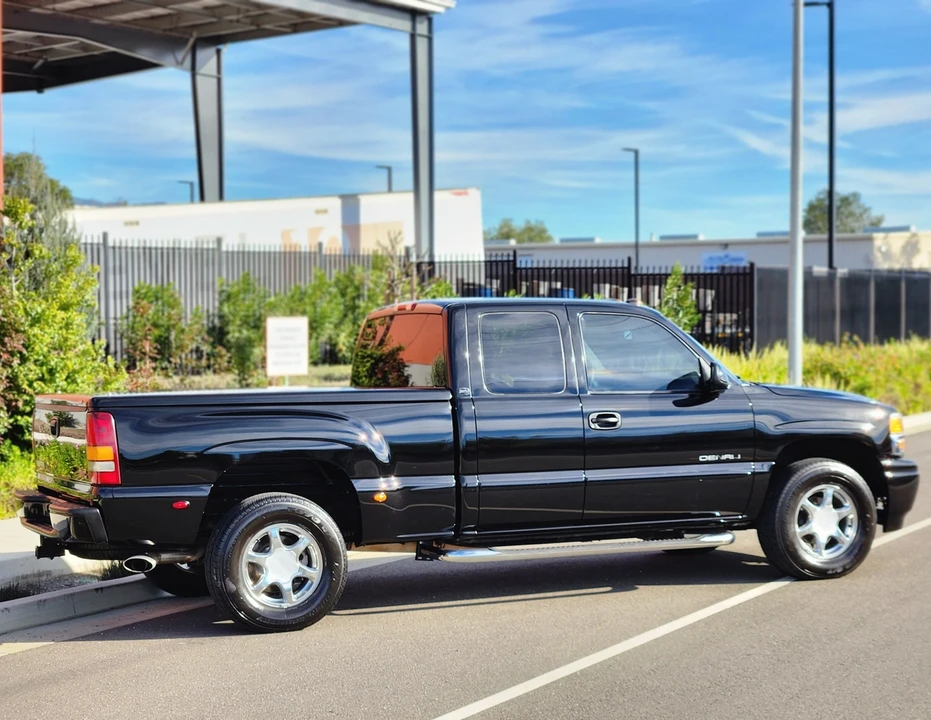 2002 GMC Sierra 2nd Gen - Image 24 of 31