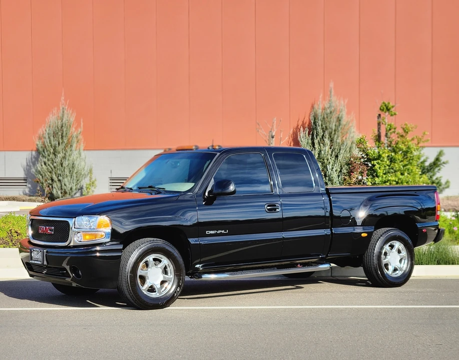 2002 GMC Sierra 2nd Gen - Image 6 of 31