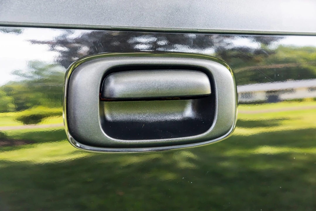 2002 GMC Sierra 1st Gen - Image 25 of 31