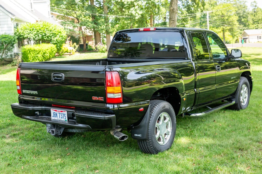 2002 GMC Sierra 1st Gen - Image 6 of 31