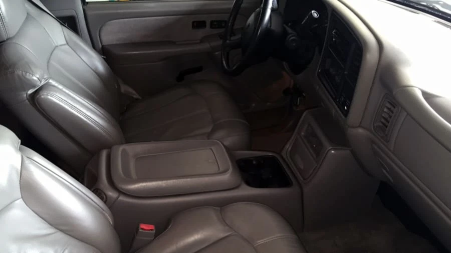 2002 GMC Sierra 2nd Gen - Image 4 of 7