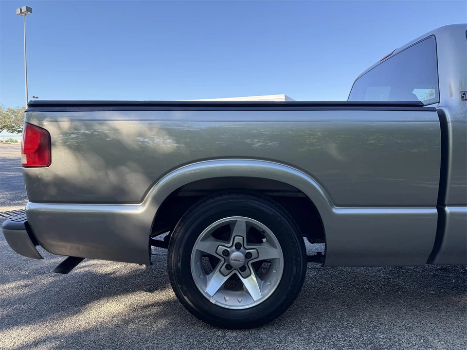 2002 GMC S-15/Sonoma - Image 24 of 31