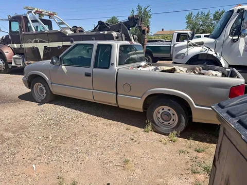 2002 GMC Sonoma Crew Cab SL