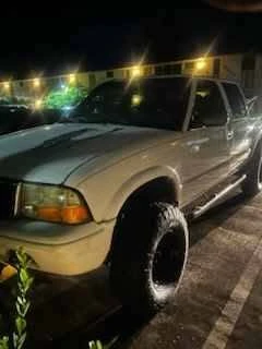 2002 GMC S-15/Sonoma - Image 5 of 16