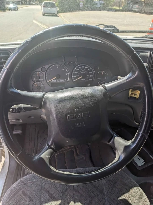 2002 GMC S-15/Sonoma - Image 6 of 11