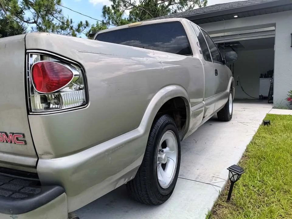 2002 GMC S-15/Sonoma - Image 4 of 6