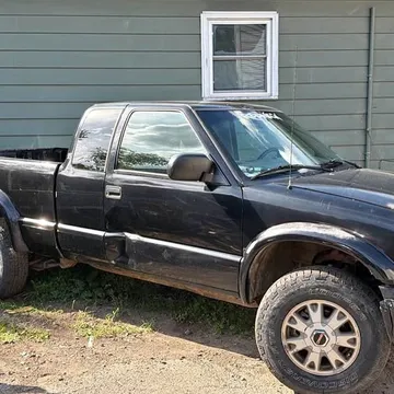 2002 GMC Sonoma Regular Cab Long Bed