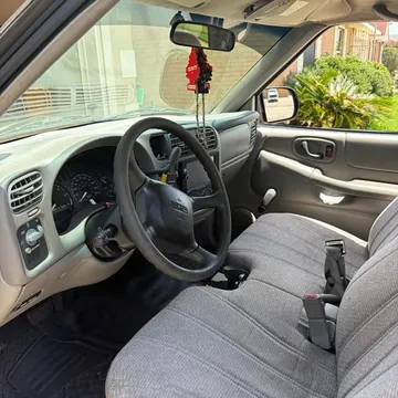 2002 GMC Sonoma SL