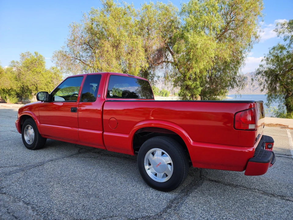 2002 GMC S-15/Sonoma - Image 8 of 31