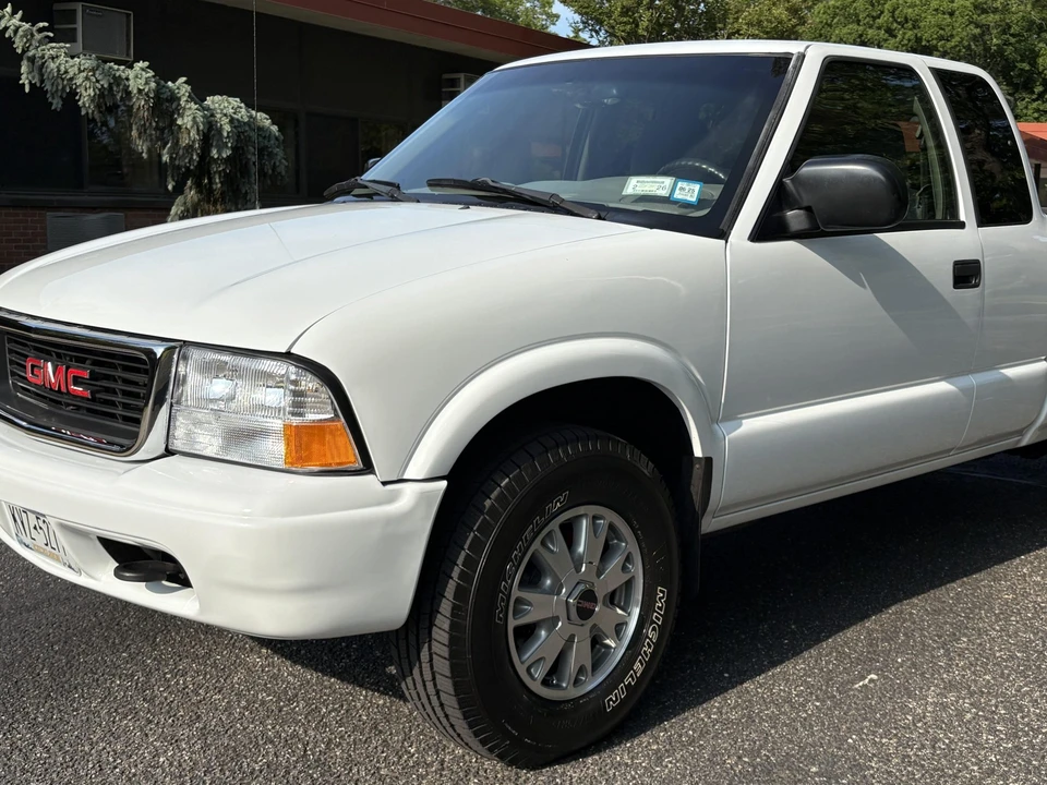 2002 GMC S-15/Sonoma - Image 15 of 31