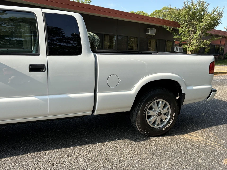 2002 GMC S-15/Sonoma - Image 23 of 31
