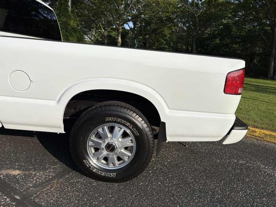 2002 GMC S-15/Sonoma - Image 24 of 31