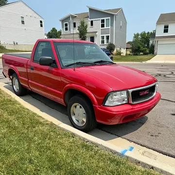 2002 GMC Sonoma SLS Pickup 2D 6 ft