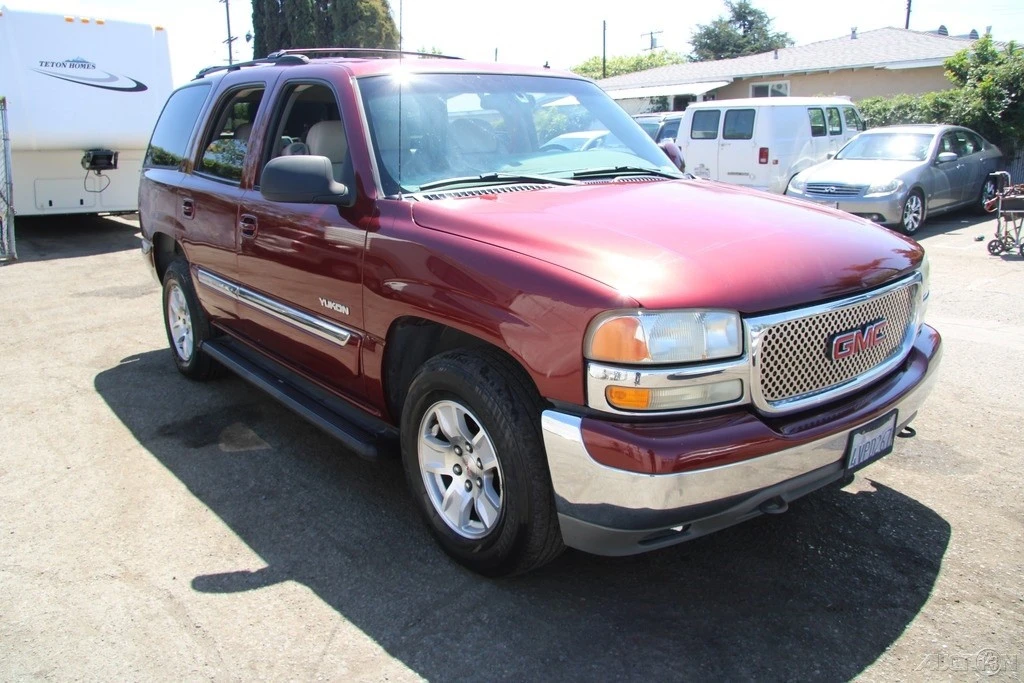 2002 GMC Yukon 2nd Gen - Image 11 of 21
