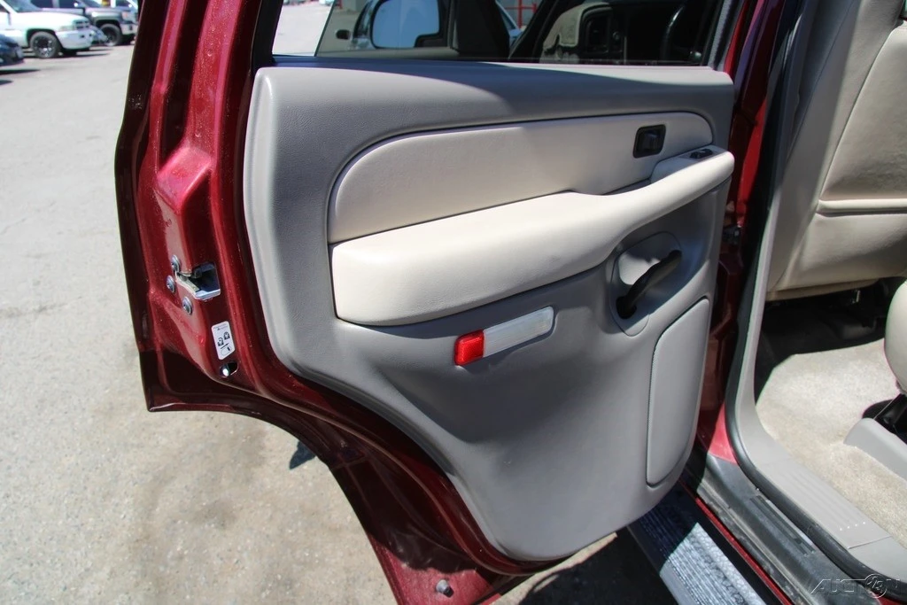 2002 GMC Yukon 2nd Gen - Image 20 of 21