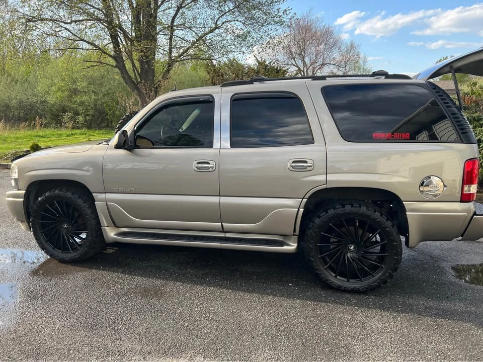 2002 GMC Yukon 2nd Gen - Image 7 of 14