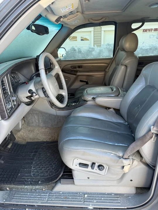 2002 GMC Yukon 2nd Gen - Image 12 of 14