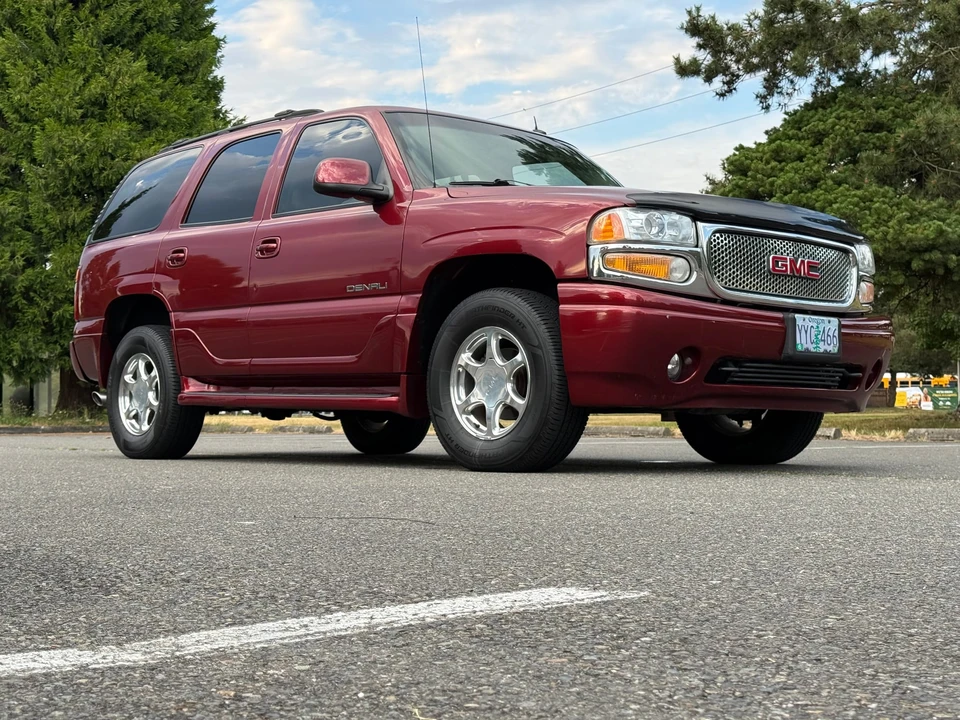 2002 GMC Yukon 2nd Gen - Image 12 of 31