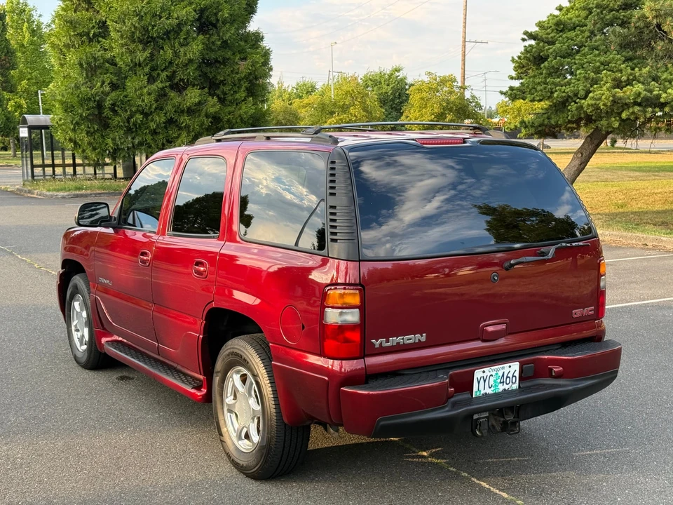 2002 GMC Yukon 2nd Gen - Image 22 of 31