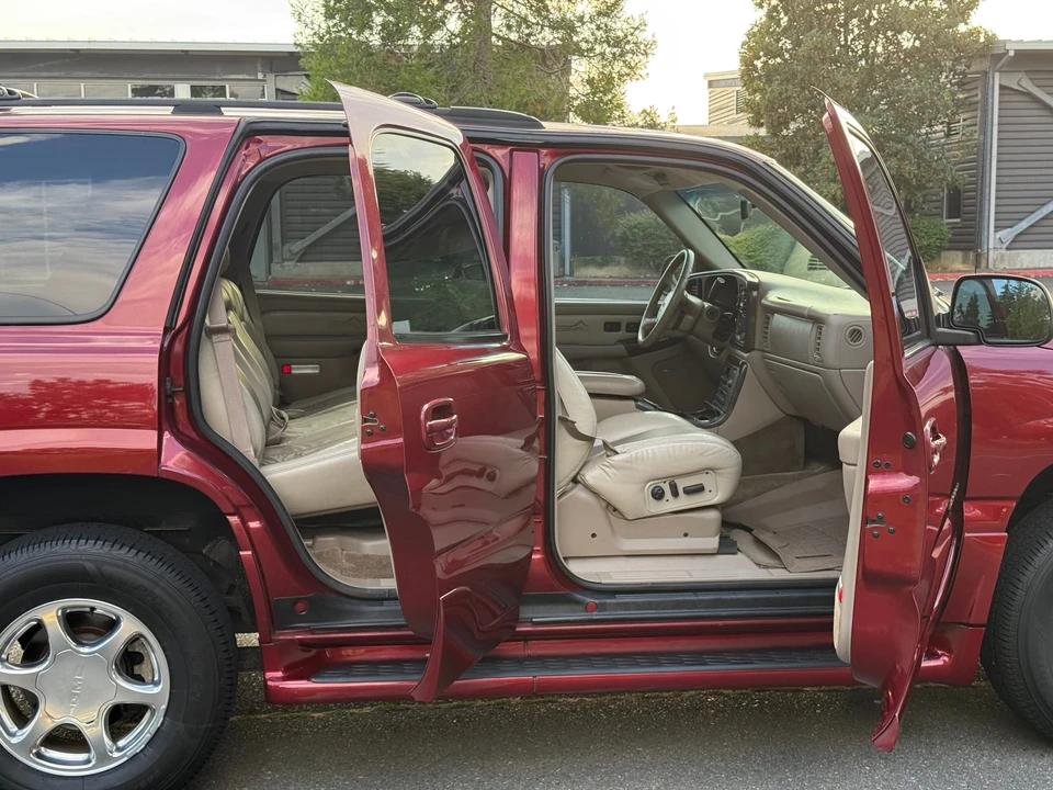 2002 GMC Yukon 2nd Gen - Image 31 of 31