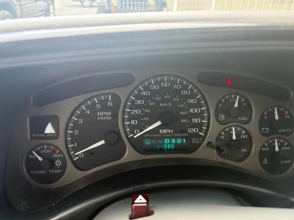 2002 GMC Yukon 2nd Gen - Image 10 of 10