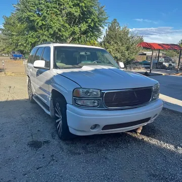 2002 GMC Yukon Denali · Sport Utility 4D