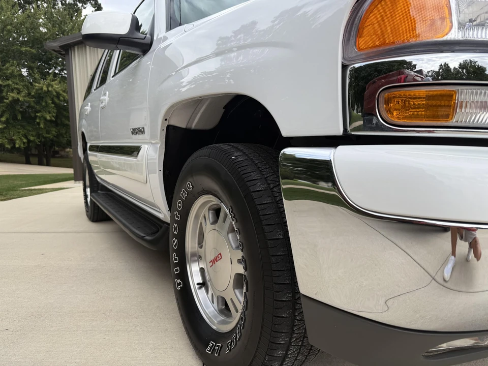 2002 GMC Yukon 2nd Gen - Image 15 of 31