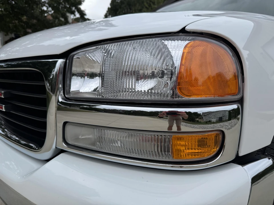 2002 GMC Yukon 2nd Gen - Image 29 of 31