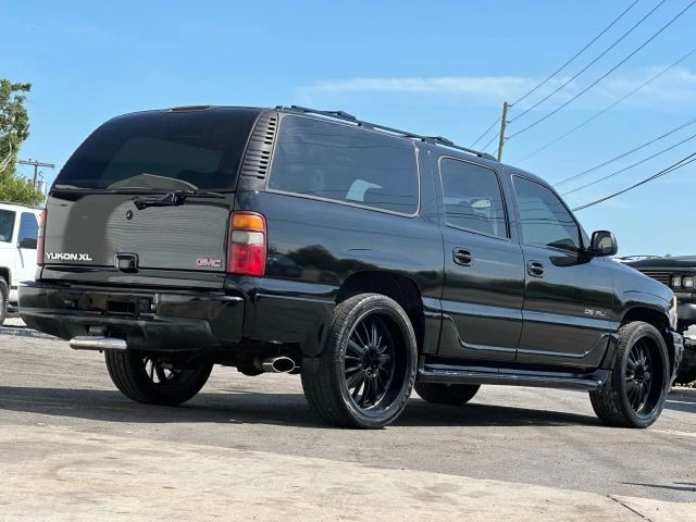 2002 GMC Yukon 2nd Gen - Image 14 of 19