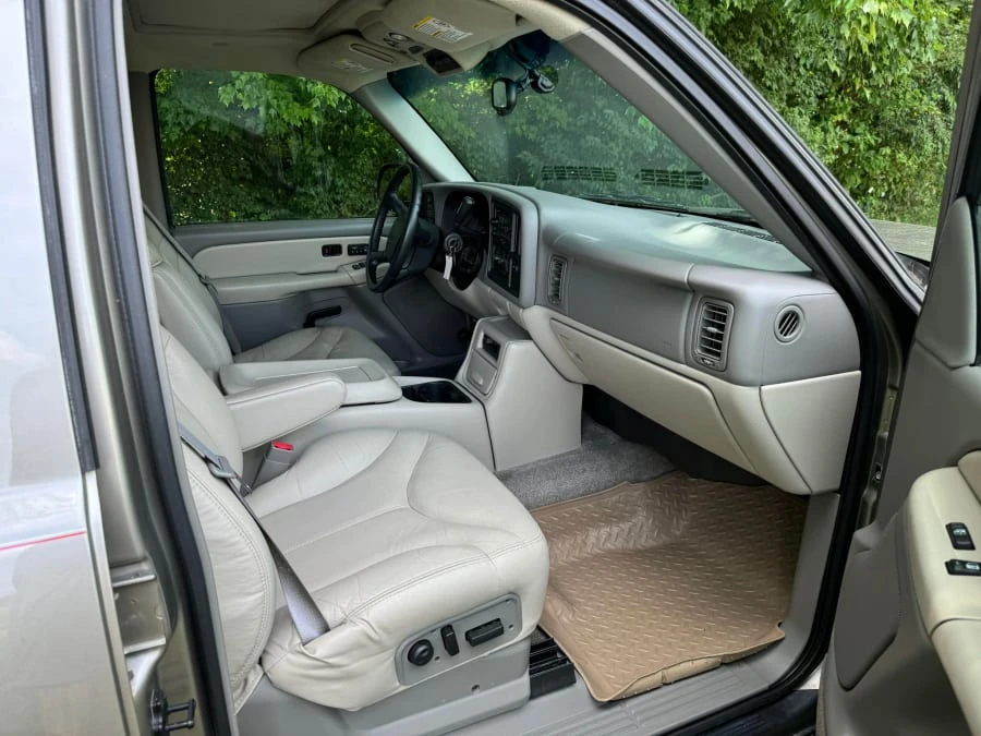 2002 GMC Yukon 2nd Gen - Image 15 of 15