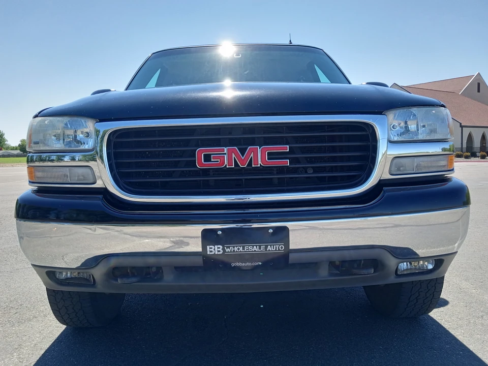 2002 GMC Yukon 2nd Gen - Image 5 of 31