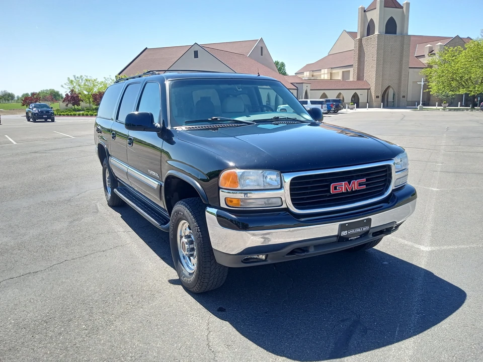 2002 GMC Yukon 2nd Gen - Image 6 of 31