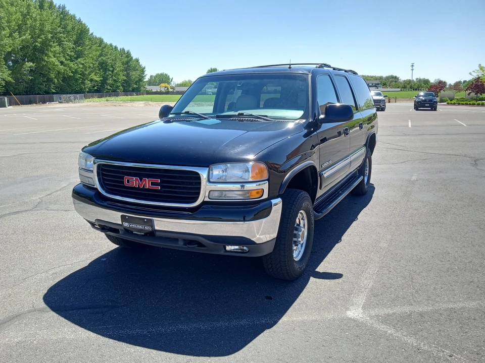 2002 GMC Yukon 2nd Gen - Image 3 of 31