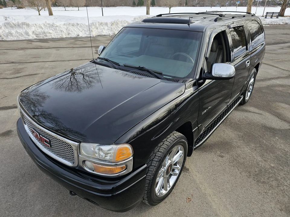 2002 GMC Yukon 2nd Gen - Image 5 of 31