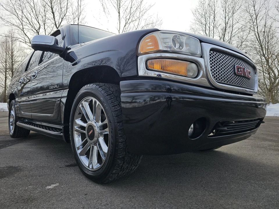 2002 GMC Yukon 2nd Gen - Image 18 of 31