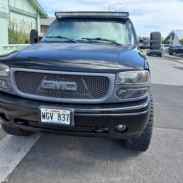 2002 GMC Yukon XL Denali Ultimate Sport Utility 4D