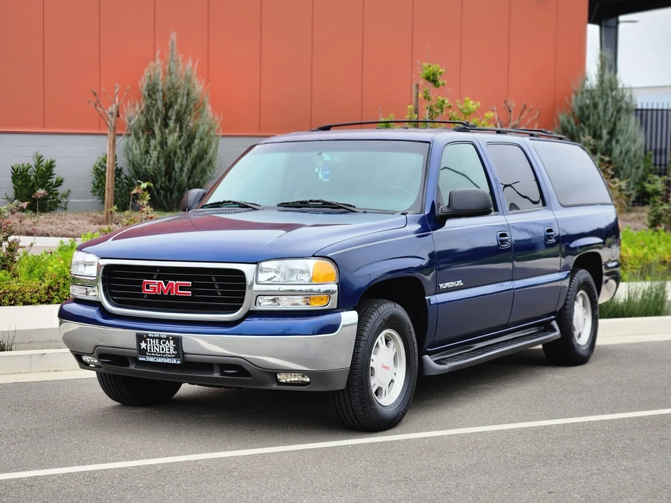 2002 GMC Yukon 2nd Gen - Image 4 of 31