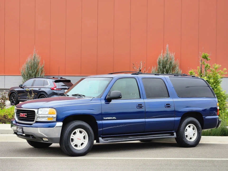 2002 GMC Yukon 2nd Gen - Image 6 of 31