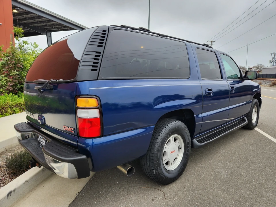 2002 GMC Yukon 2nd Gen - Image 20 of 31