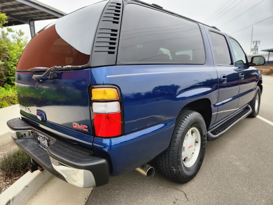 2002 GMC Yukon 2nd Gen - Image 19 of 31