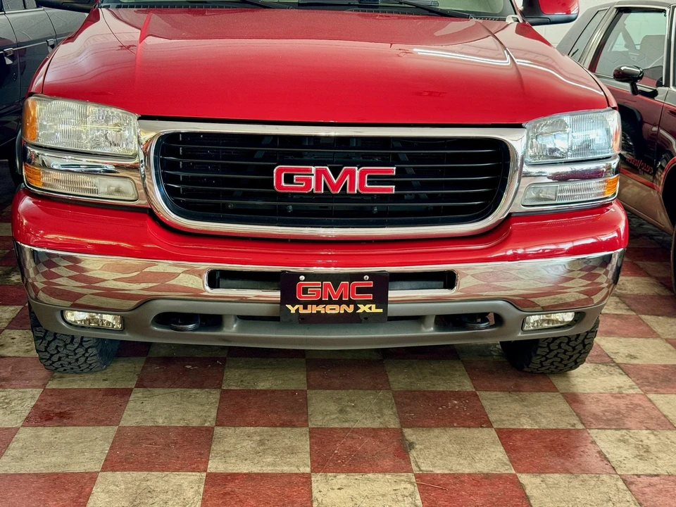 2002 GMC Yukon 2nd Gen - Image 12 of 31