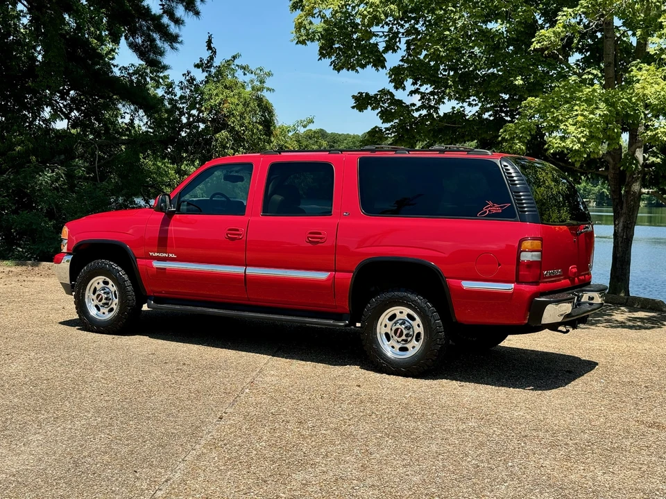 2002 GMC Yukon 2nd Gen - Image 8 of 31